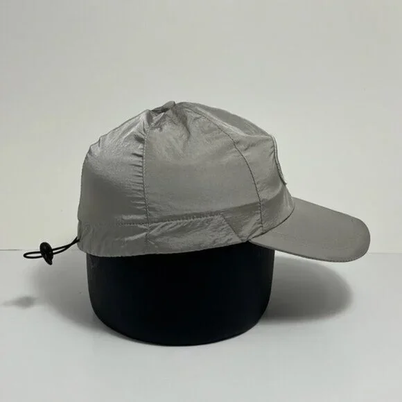 Stone Island NYLON METAL IN ECONYL Compass Patch Cap Grey Silver - Picture 4 of 10